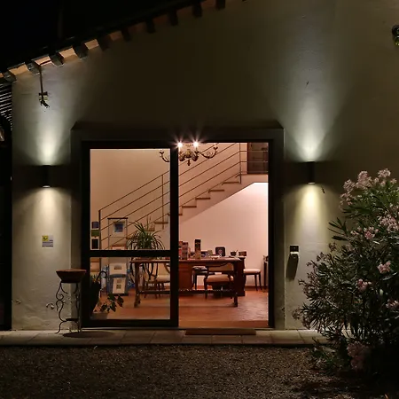 Rovezzano Bed & Breakfast 4*