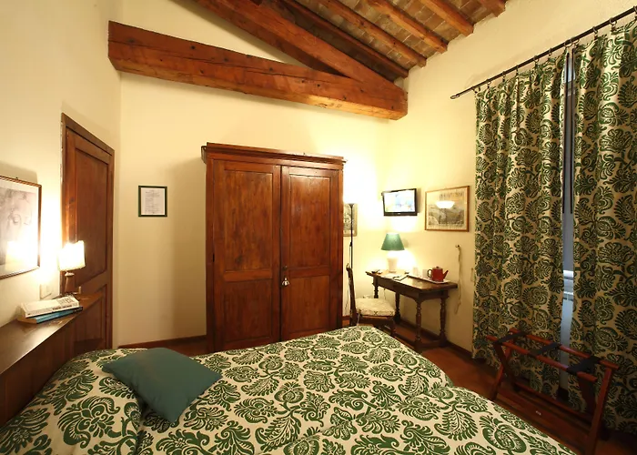 ベッド・アンド・ブレックファスト ロヴェッツァーノ 4*