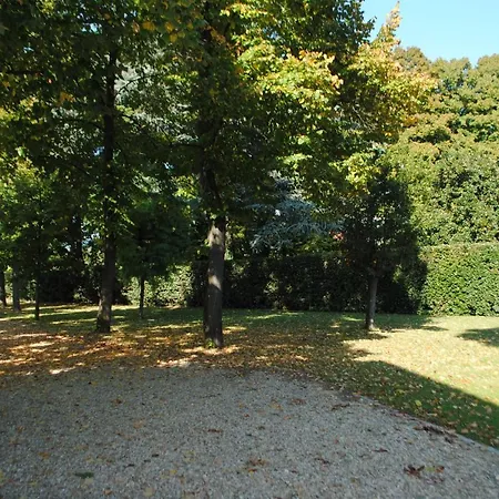 Rovezzano Oda ve Kahvaltı Floransa