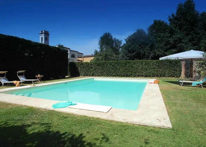 Bed & Breakfast Rovezzano 4*