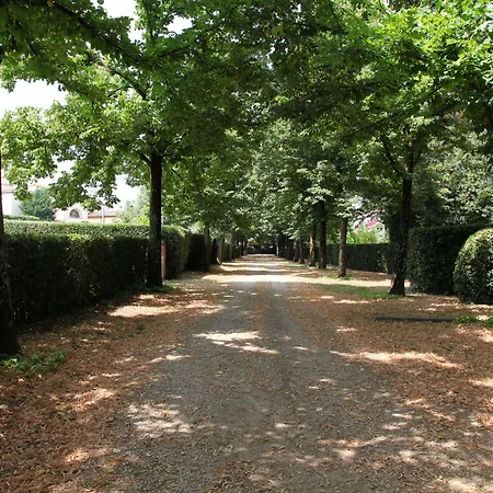 Rovezzano Отель типа 